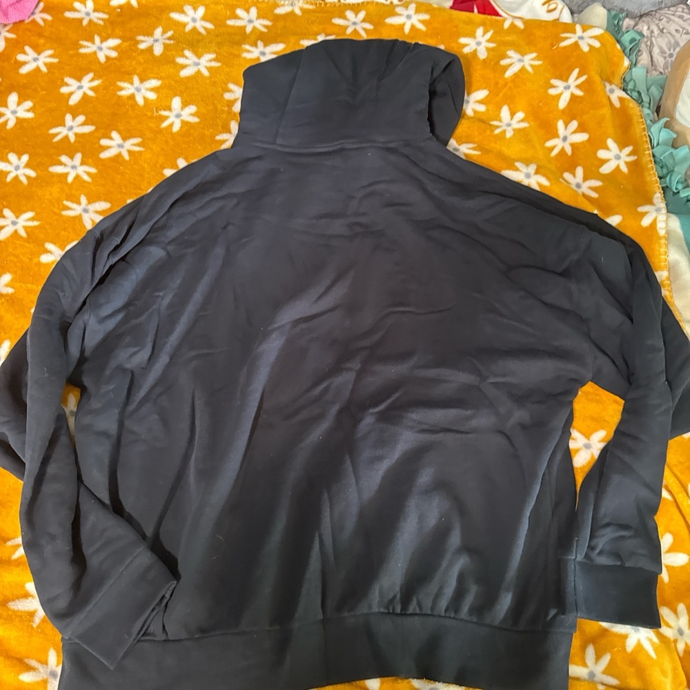 Nike Men's Black Zip-Up Hoodie - Picture 3 of 3